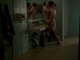 Кристен Белл голая – Спасатель (2013) #2