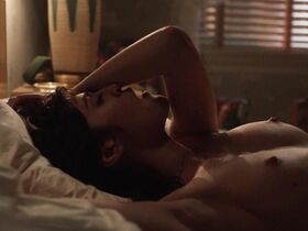 Лиззи Каплан голая – Мастера секса s01e01 (2013) #3