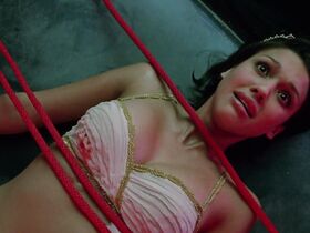 Джессика Альба секси – Рука-убийца (1999) #3