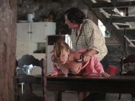 Виржини Ледуайен голая – Лес теней (2006) #3