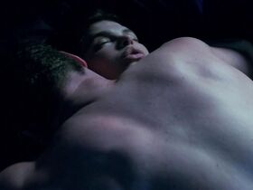 Джинн Трипплхорн голая – Совершенный мужчина (2013) #3