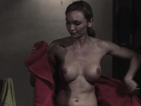 Дженнифер Оллфорд голая – Снежная королева (2013) #3