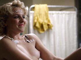 Лиззи Каплан голая, Хелен Йорк голая – Мастера секса s01e06 (2013) #2