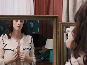 Джессика Бил секси, Кая Скоделарио секси – Эмануэль и правда о рыбах (2013) #45