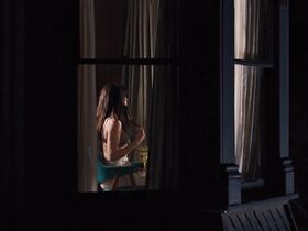 Джессика Бил секси, Кая Скоделарио секси – Эмануэль и правда о рыбах (2013) #67