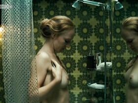 Бриджит Хобмайер голая – Белые лилии (2007)