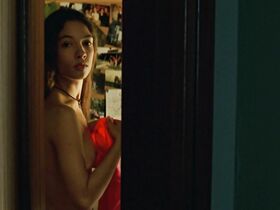 Йоана Кобо голая – Возвращение (2006)