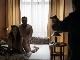 Зара Ахмади голая, Джара Мария Андерс голая – Берлинская резидентура s01e06 (2016)