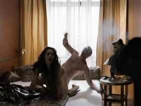 Зара Ахмади голая, Джара Мария Андерс голая – Берлинская резидентура s01e06 (2016) #3