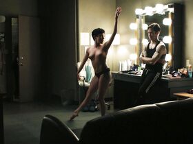 Рэйчел Дайан Уэйнер голая – Плоть и кости s01e08 (2015)