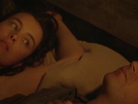 Оливия Уильямс голая – Почтальон (1997)