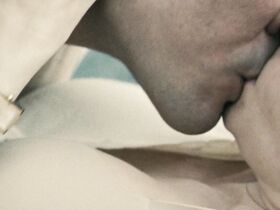 Рэйчел Вайс секси – Калейдоскоп любви (2012)