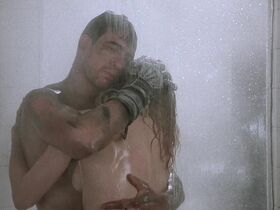 Стэйси Трэвис голая – Железо (1990) #3