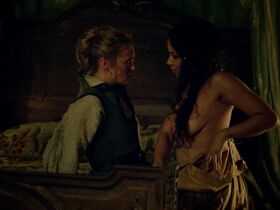 Джессика Паркер Кеннеди голая, Ханна Нью секси – Чёрные паруса s01e01 (2014)