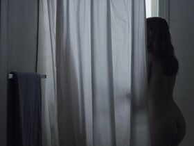 Кейт Мара голая – Карточный домик s02e01 (2014)