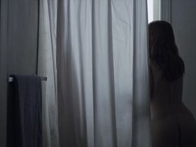 Кейт Мара голая – Карточный домик s02e01 (2014) #3