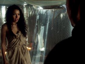 Луиз Барнс голая, Джессика Паркер Кеннеди секси – Чёрные паруса s01e04 (2014) #3