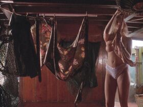 Алонна Шоу голая – Двойной удар (1991) #3