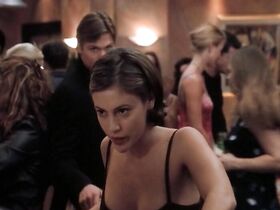Алисса Милано секси – Зачарованные s01 (1998) #3