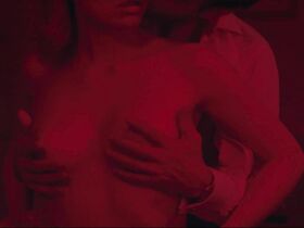 Дебора Франсуа голая – Любовь на кончиках пальцев (2012)