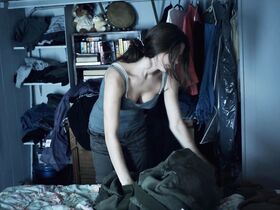 Эшли Грин секси – Кровь Луны (2009) #2