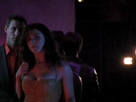 Рэйчел Вайс секси – Афера (2003) #3