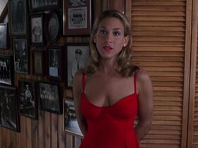 Сара Джессика Паркер секси – На расстоянии удара (1993)