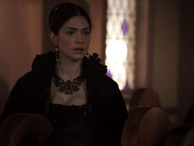 Эжур Парсонс секси, Джанет Монтгомери секси – Салем s01e02 (2014) #3