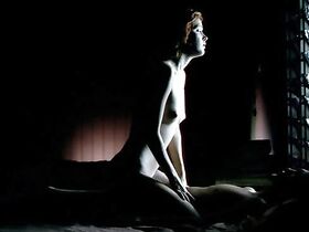 Роуз Бирн голая – Богиня 1967 года (2000)