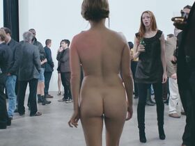 Дженнифер Джейсон Ли голая – Момент (2013)