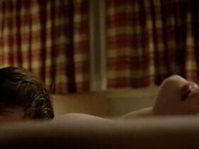 Дебора Энн Уолл секси – Настоящая кровь s07e09 (2014) #2