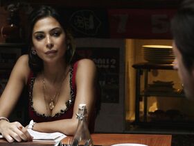 Моран Атиас секси – Третья персона (2013) #2