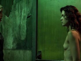 Эшлинн Йенни голая – Писака (2014) #2
