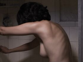 Саманта Кастильо голая – Плохая прическа (2013) #13