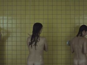 Тереза Хофова секси – Домашний режим (2018) #12