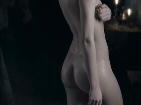 Стэйси Мартин голая – Последняя любовь Казановы (2019) #17