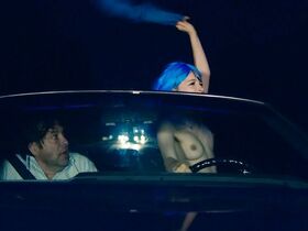 Виктория Шульц голая – Электрическая девушка (2019) #5