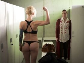 Яна Совакова секси – Linka s01e02 (2019)