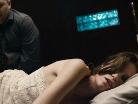 Фрида Шоу голая – Продажа Изобель (2018) #18