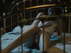 Фрида Шоу голая – Продажа Изобель (2018) #28