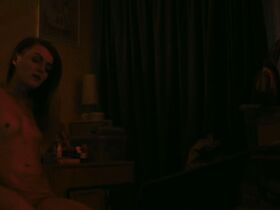 Вики Найт голая – Скверный Бог (2019) #3