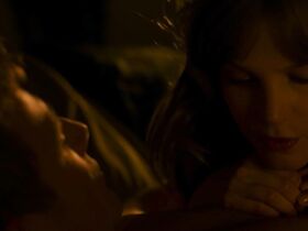 Сильвия Хукс секси – Безбашенные (2017) #5