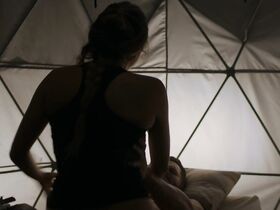 Джесс Салгейру голая – Пространство s04e02 (2019) #4