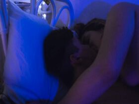 Леа Левиан голая – Смертельно опасно s01e01 (2019) #4