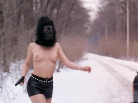 Жаклин Ловелл голая – Уроды (1997) #6