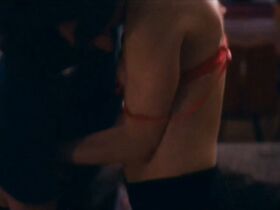 Флоранс Томассен голая – Вернон Сюбютекс s01e04 (2019) #3