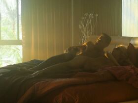 Флоре Бонавентура голая – Райский пляж (2019) #2