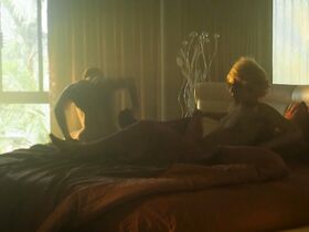 Флоре Бонавентура голая – Райский пляж (2019) #5