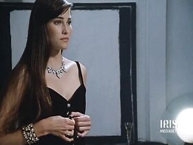 Кармен Лодерус голая – Украденная рука (1989) #1