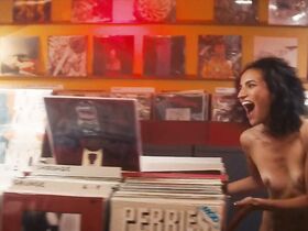 Сельма Лхаидж голая – Вернон Сюбютекс s01e01 (2019) #3